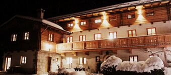 Apartment Alpenzauber, 1-4 pers., 1-2 bedrooms, W-LAN, barrier-free, elevator