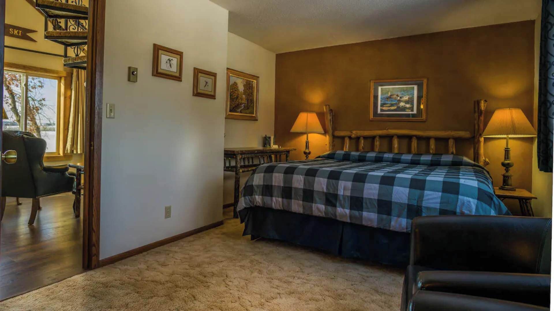 3 quartos, ferros/tábuas de passar roupa, Wi-Fi de cortesia