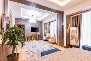 Chambre Familiale | Coin séjour
