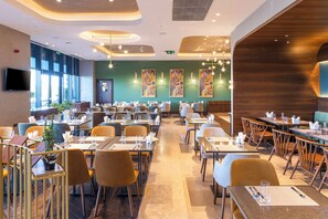 Daily buffet breakfast (USD 12 per person) - Wellness Park Hotels Turon (Samarkand)