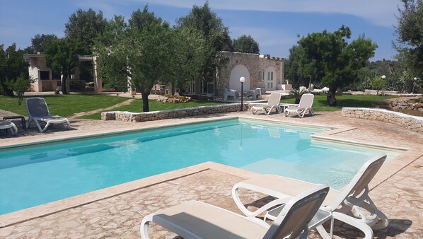 Piscine extérieure