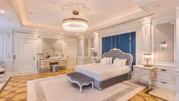 Habitación presidencial doble | Minibar, caja fuerte, tabla de planchar con plancha y cunas gratuitas
