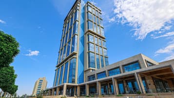 Indoor pool, seasonal outdoor pool
