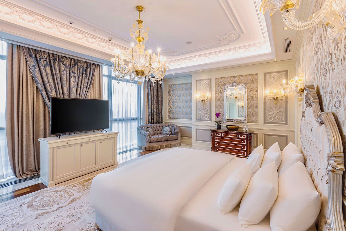 Presidential Suite Venice | Minibar, in-room safe, iron/ironing board, cribs (free)