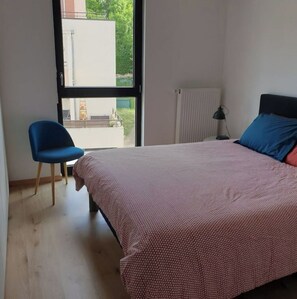 4 bedrooms, desk, iron/ironing board, free WiFi - Family apartment 94m2 terrace 60m2 panoramic view (Barr)