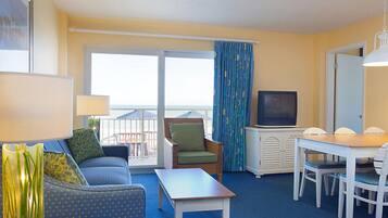 40-inch TV with cable channels