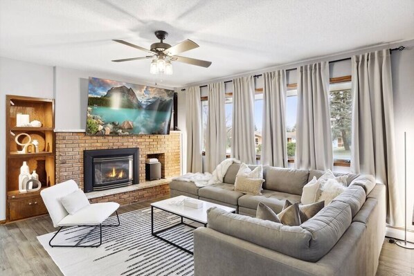 TV, fireplace, video games