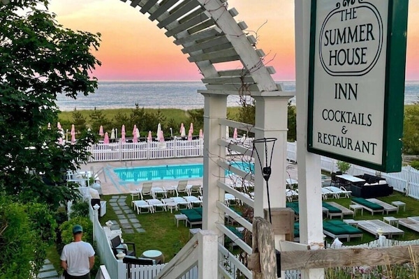 Seasonal outdoor pool, open 11:00 AM to 5:00 PM, free cabanas