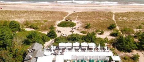 Seasonal outdoor pool, open 11:00 AM to 5:00 PM, free cabanas