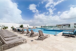 4 outdoor pools - Ipana By Riviera Rentals (Playa del Carmen)