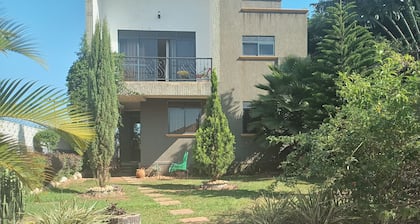 Jacuzzi city home free wifi, netflix