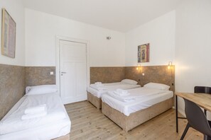 1 Schlafzimmer, Schreibtisch, Bügeleisen/Bügelbrett, WLAN