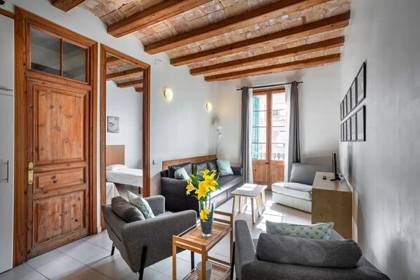 TV - Mooeve Sant Antoni Barcelona (Barcelona)