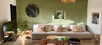 Country side / beach property