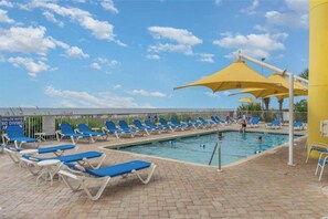 Piscine couverte, piscine chauffée