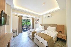 Standard Double or Twin Room | Iron/ironing board, free WiFi, bed sheets - Ada Butik Hotel (Marmaris)