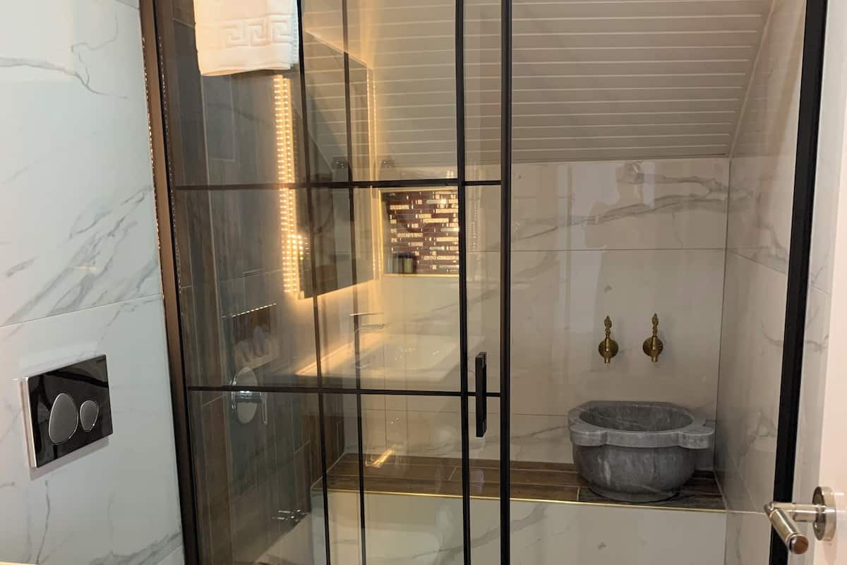 Luxury Room, Multiple Beds | Bathroom | Shower, rainfall showerhead, designer toiletries, hair dryer