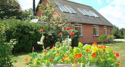 Very popular house with a wonderful location on a child-friendly beach.