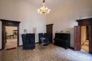Interior - Ca' Longo Palace Velluto (Venezia)