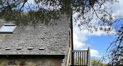 The Loft at Brooklinn Mill, stunning riverside apartment in converted mill
