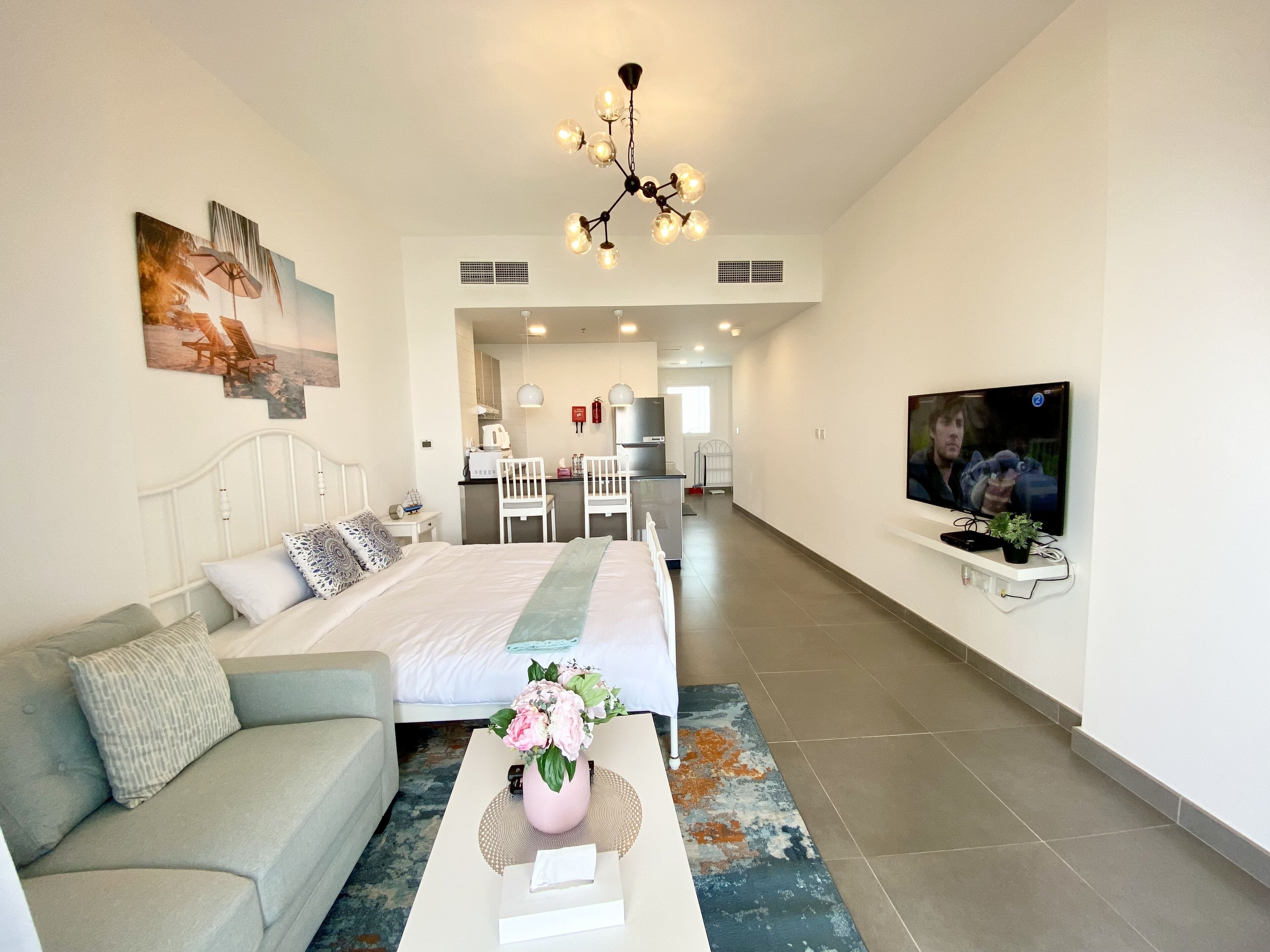 舒适开间 | 熨斗/熨衣板、免费 WiFi、床单