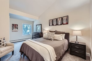 Condo, 3 Bedrooms | 3 bedrooms, laptop workspace, free WiFi - Snowlion Condos 302 3 Bedroom Condo by RedAwning (Vail)