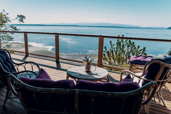 Signature House, Terrace, Ocean View | Balcony view