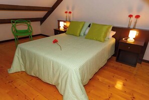 2 dormitorios, tabla de planchar con plancha, wifi gratis y ropa de cama
