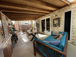 Smart TV - *LUXURIOUS 2 person STUDIO* (Noord)