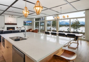 Interior - Sleek Cabin Overlooking Lake Cascade w/ Hot Tub (Donnelly)