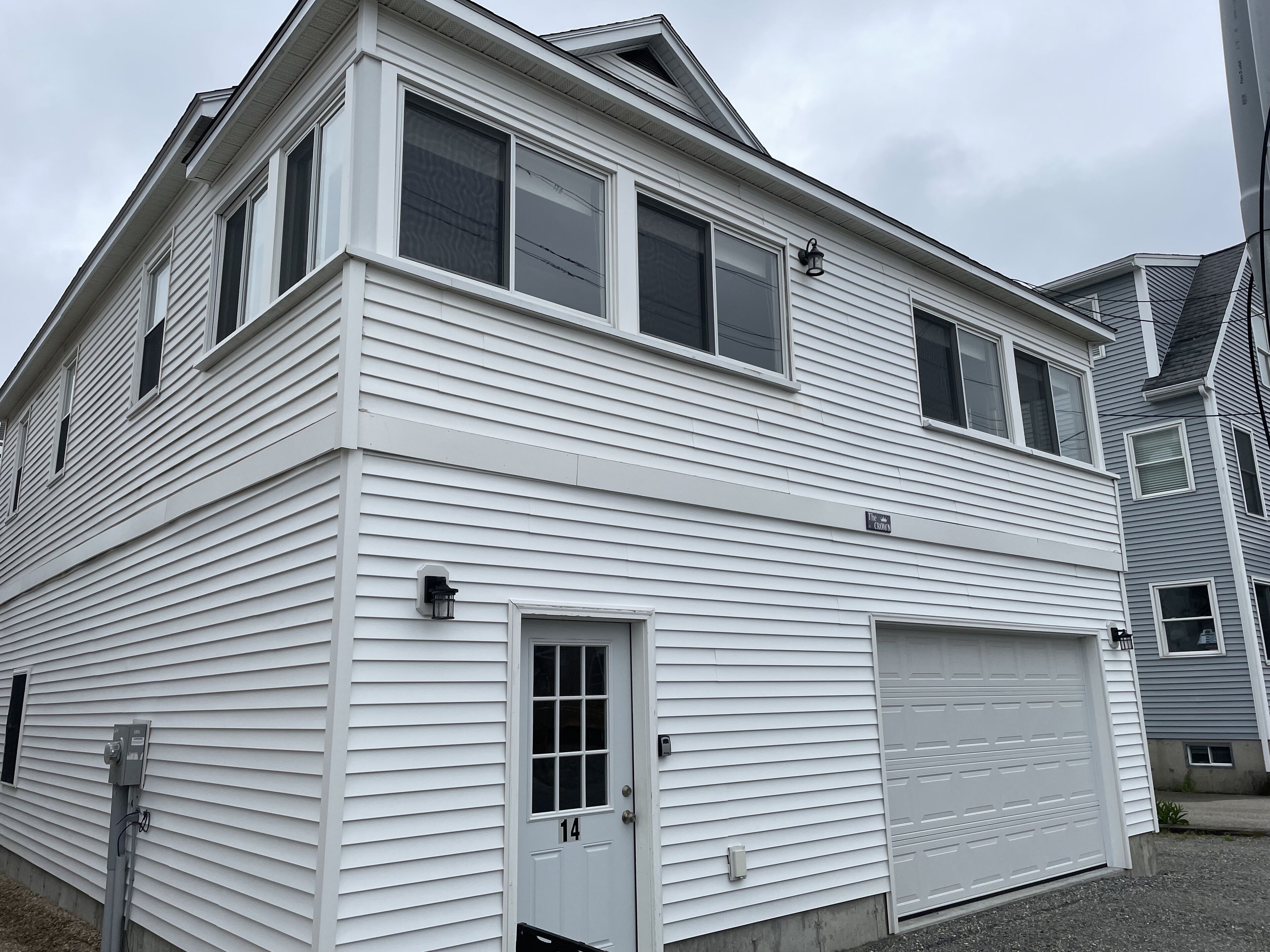 Vintage Hampton Cottage - 5 min walk to beach!