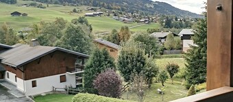 Pretty studio + newly renovated night corner, approx 21m². Equipped for 3 peopleLayout :- a living