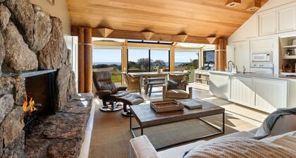 Sea Ranch with ocean view across from Del Mar Pool