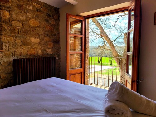 Recently restored, ideal for groups!