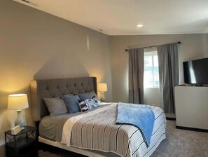 3 bedrooms, iron/ironing board, WiFi, bed sheets