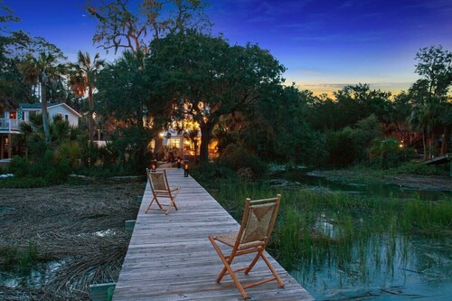 Large Peaceful Home | Hot Tub, Dock Near Beach