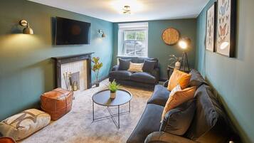 TV, ping pong, offices