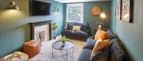 Tv, bordtennisbord, kontorer