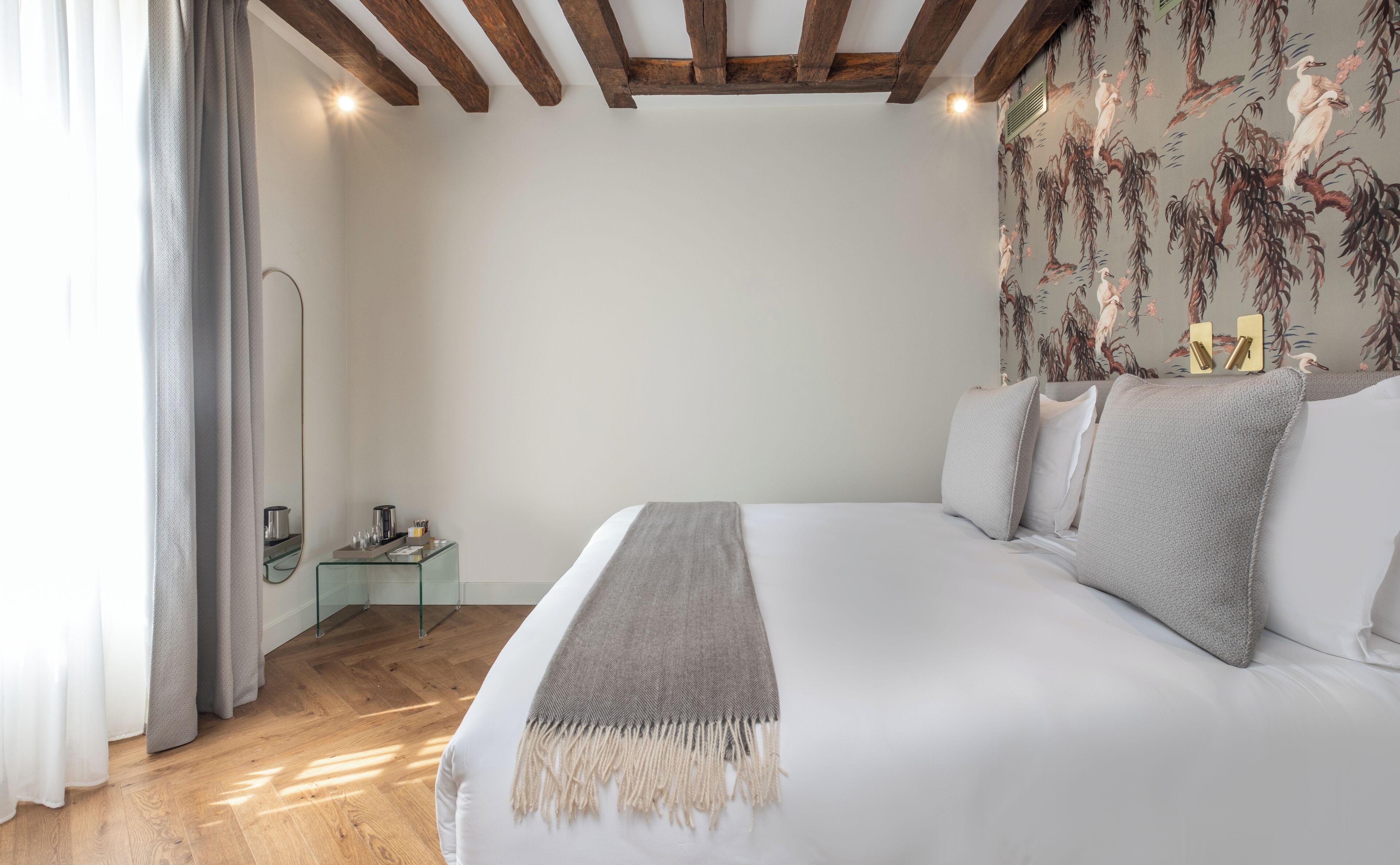 Literie de qualité supérieure, couette en duvet d'oie, minibar