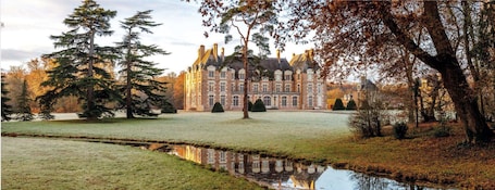 Park view. La Borde en Sologne Château & Spa