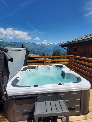 Chalet 4* Face Nord Cyrelia -La Plagne Les Coches- 15 people - Skis on feet