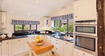 Exclusive and private regenerative farming estate set in the English countryside