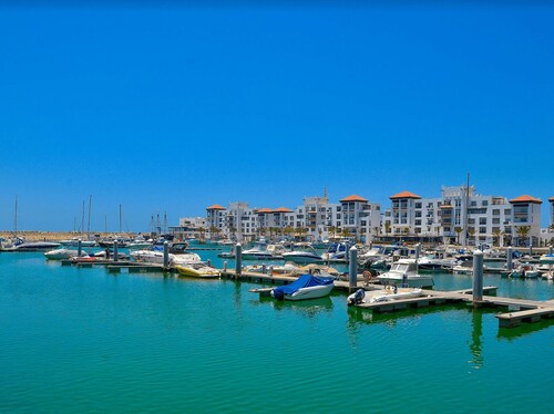 Appartement vue mer à marina Agadir