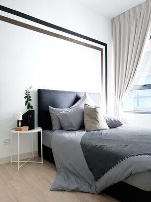 2 quartos, ferros/tábuas de passar roupa, Wi-Fi, roupa de cama