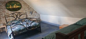 2 bedrooms, free WiFi, bed sheets