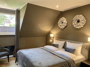 2 Schlafzimmer, Zimmersafe, kostenloses WLAN, Bettwäsche