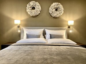 2 Schlafzimmer, Zimmersafe, kostenloses WLAN, Bettwäsche