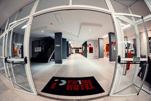 Reception - P1 Hotel (Santa Maria)