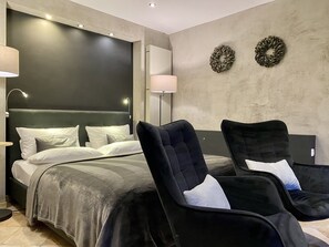 1 bedroom, in-room safe, free WiFi, bed sheets - country studio apartment DELUXE for 1-2 people (Braunlage)