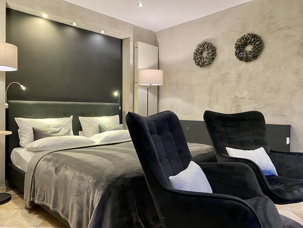 1 chambre, coffres-forts dans les chambres, Wi-Fi gratuit, draps fournis